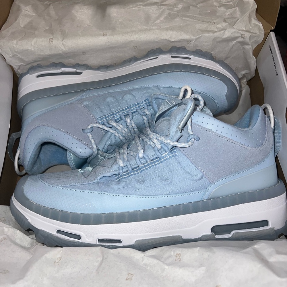 Jordan Air Mae Women’s 10.5 NWT